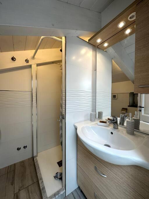 The Sweet Attic Room - De Vivo Realty Meta Di Sorrento Buitenkant foto