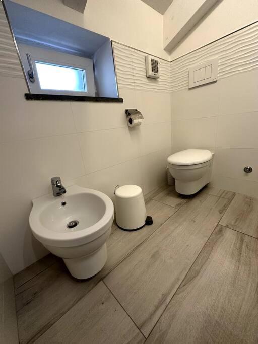 The Sweet Attic Room - De Vivo Realty Meta Di Sorrento Buitenkant foto