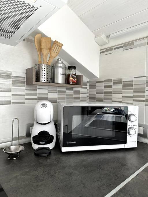 The Sweet Attic Room - De Vivo Realty Meta Di Sorrento Buitenkant foto